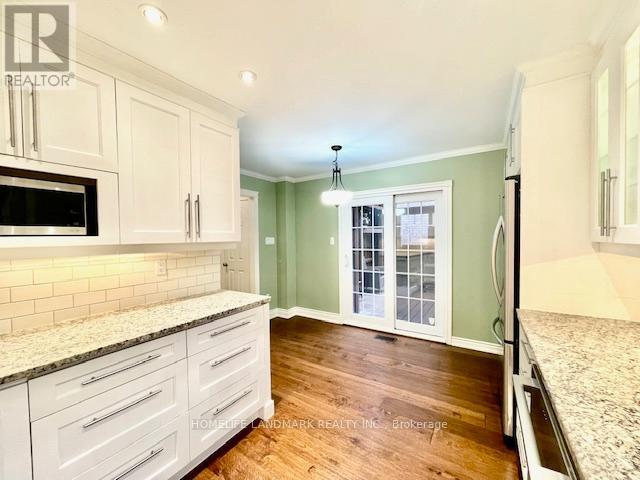 2194 Oak Bliss Crescent, Oakville, Ontario  L6M 3K1 - Photo 10 - W12535454