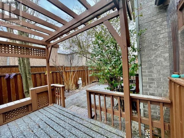 2194 Oak Bliss Crescent, Oakville, Ontario  L6M 3K1 - Photo 13 - W12535454