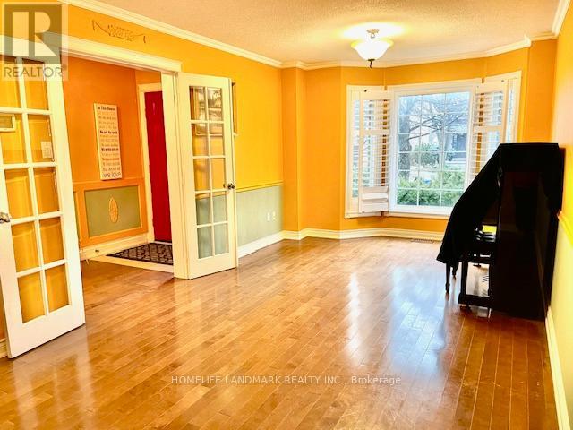 2194 Oak Bliss Crescent, Oakville, Ontario  L6M 3K1 - Photo 4 - W12535454