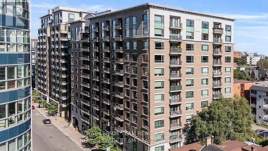 909 - 200 BESSERER STREET, Ottawa, Ontario