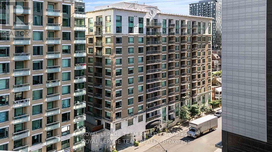 909 - 200 Besserer Street, Ottawa, Ontario  K1N 0A7 - Photo 2 - X12535490