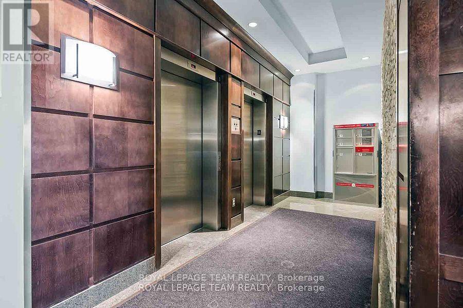 909 - 200 Besserer Street, Ottawa, Ontario  K1N 0A7 - Photo 3 - X12535490