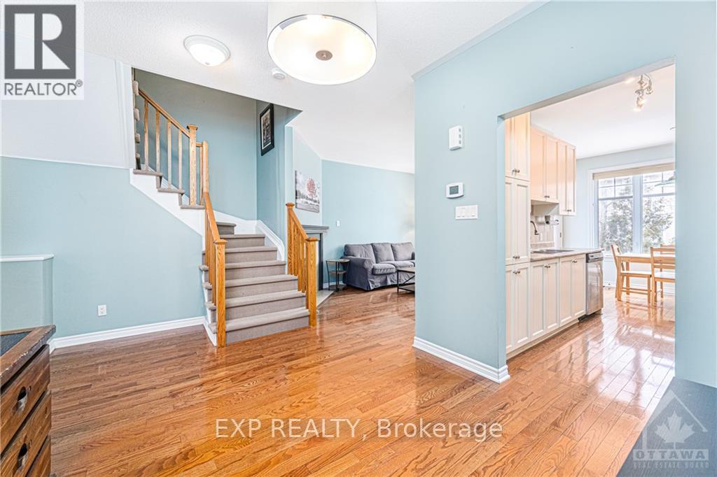 4163 Kelly Farm Drive, Ottawa, Ontario  K1T 4H8 - Photo 13 - X12535492