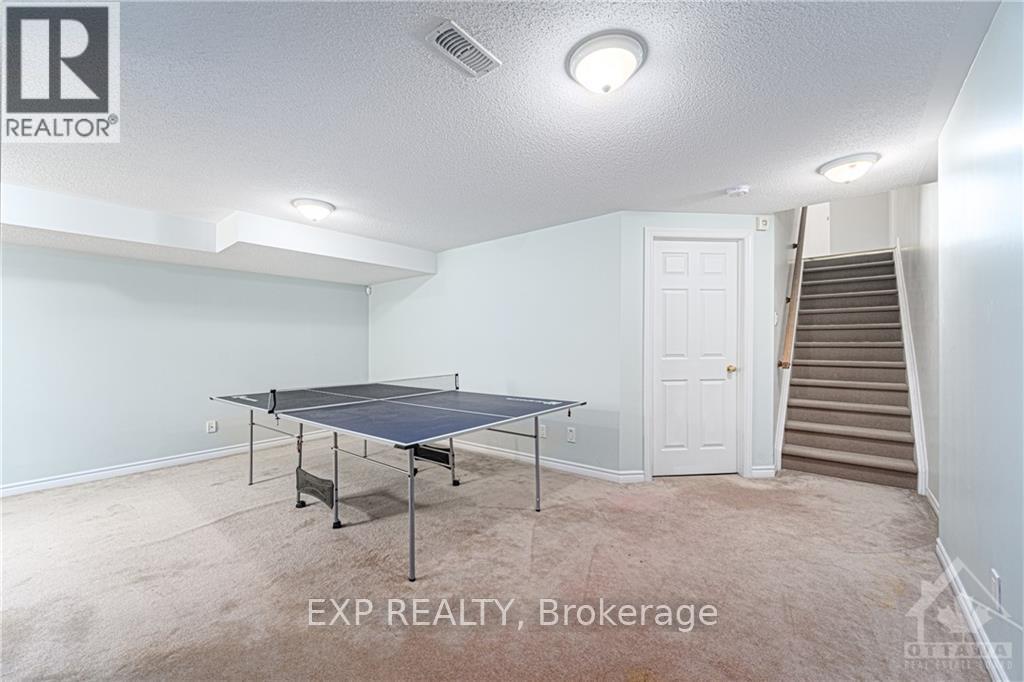 4163 Kelly Farm Drive, Ottawa, Ontario  K1T 4H8 - Photo 25 - X12535492