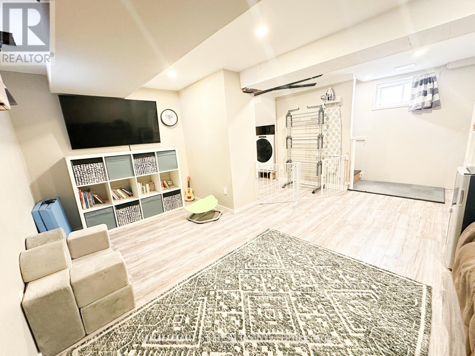 1155 Trafalgar Street, London East, Ontario  N5Z 1H3 - Photo 32 - X12456500