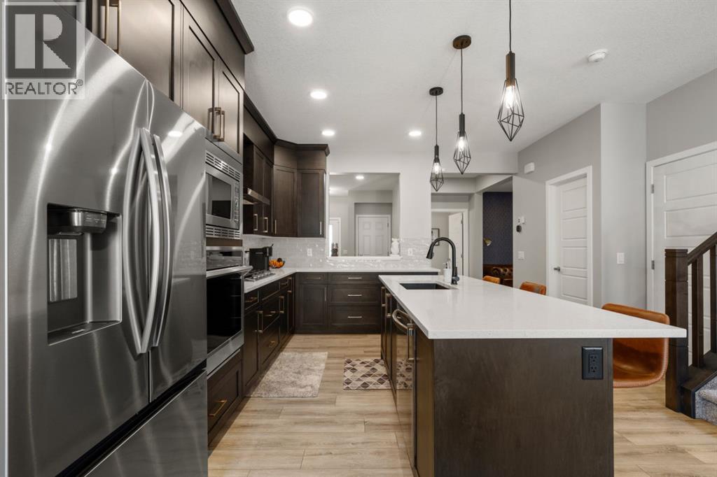 104 Carringsby Manor Nw, Calgary, Alberta  T3P 1T6 - Photo 12 - A2248269