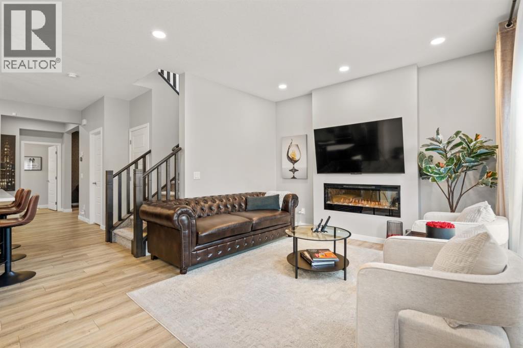 104 Carringsby Manor Nw, Calgary, Alberta  T3P 1T6 - Photo 7 - A2248269