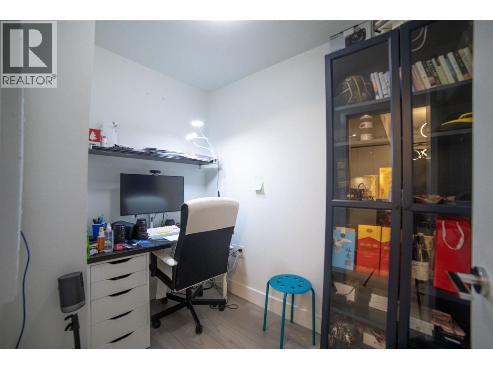 201 3581 Ne Kent Avenue, Vancouver, British Columbia  V5S 0H6 - Photo 12 - R3065906