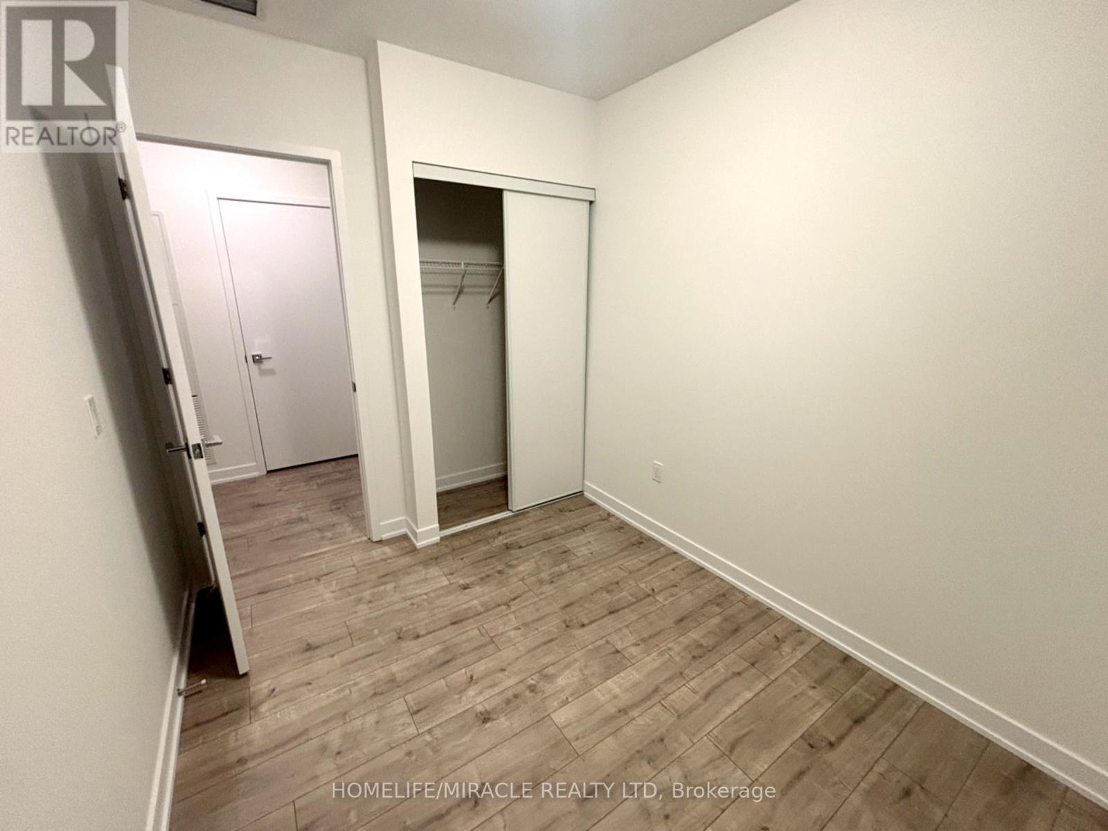 614 - 500 Plains Road, Burlington, Ontario  L7T 0C8 - Photo 11 - W12528594