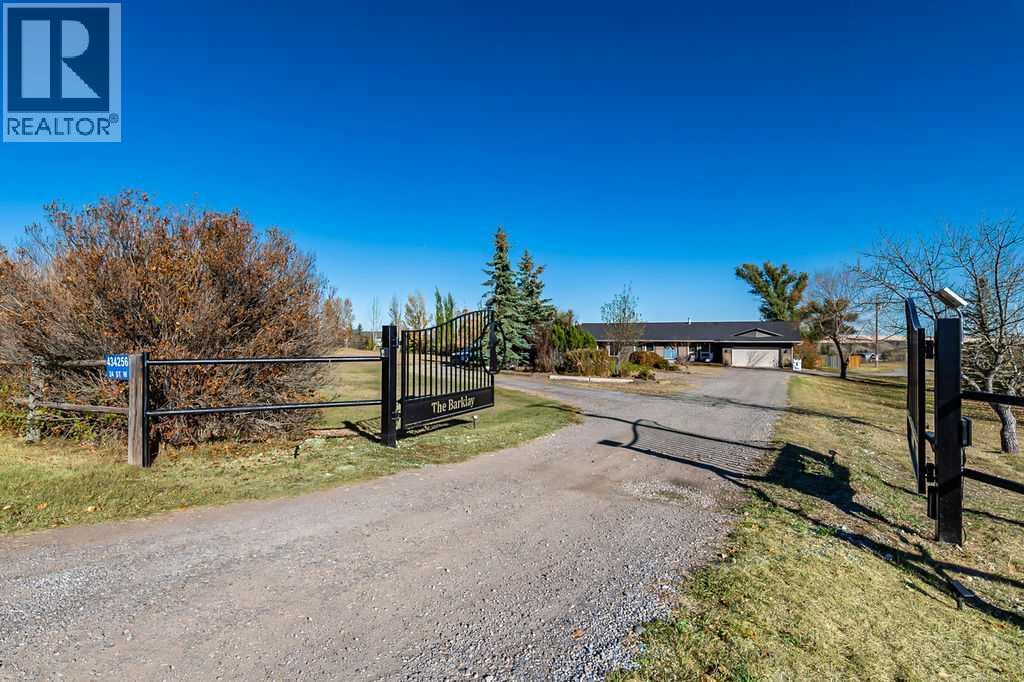 434256 24 Street W, Rural Foothills County, Alberta  T1S 1A1 - Photo 2 - A2264864