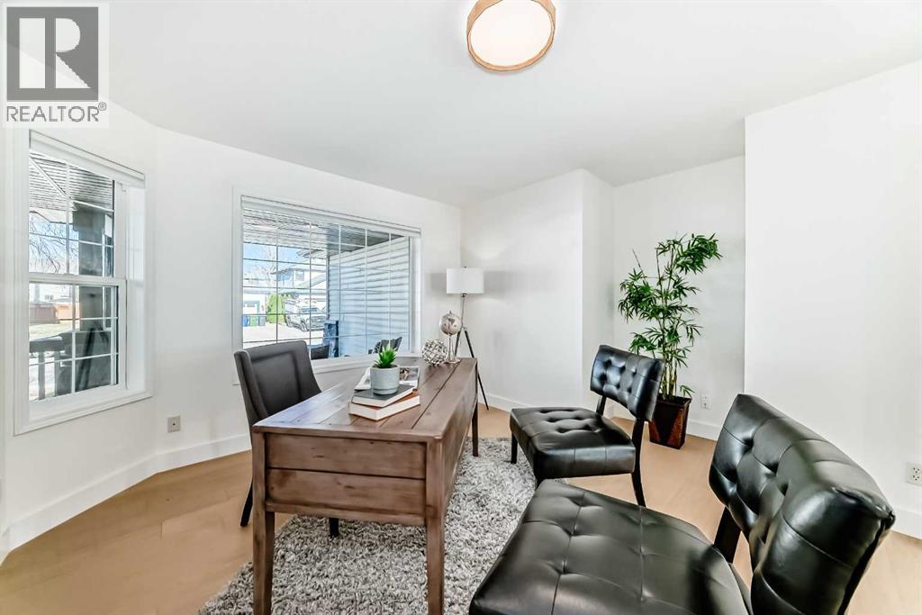 161 West Creek Pond, Chestermere, Alberta  T1X 1H4 - Photo 13 - A2268964