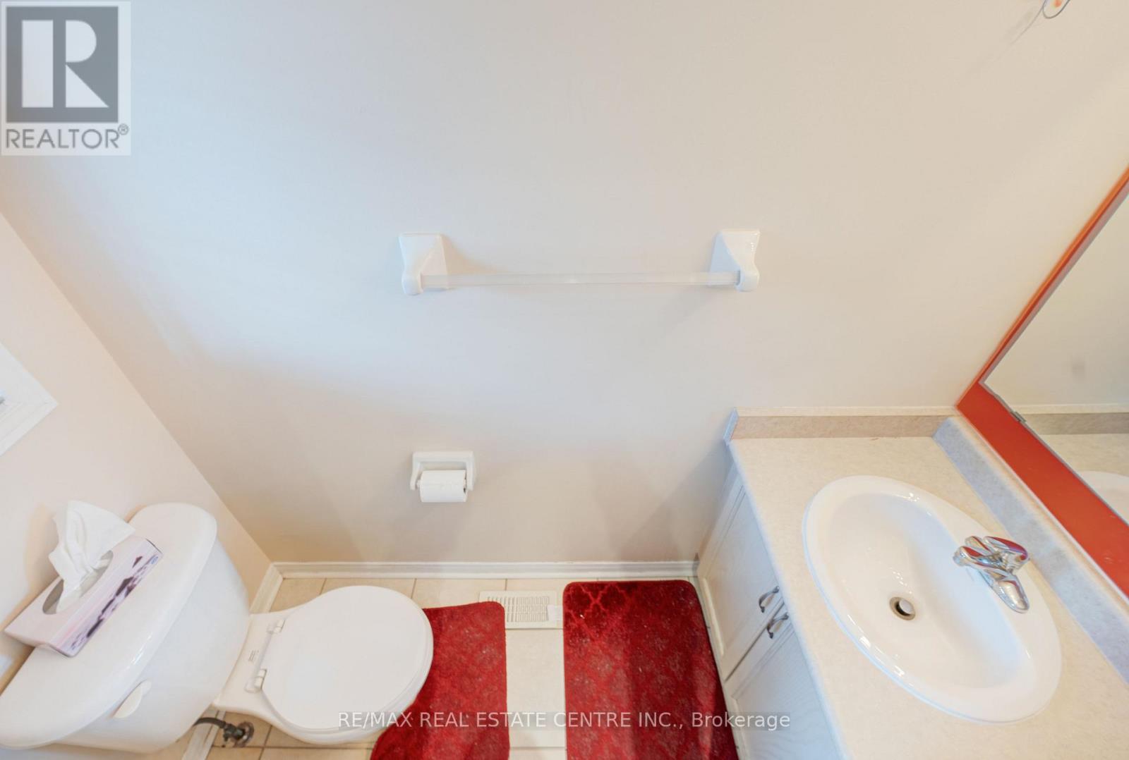 28 - 525 Novo Star Drive, Mississauga, Ontario  L5W 1X8 - Photo 11 - W12535466