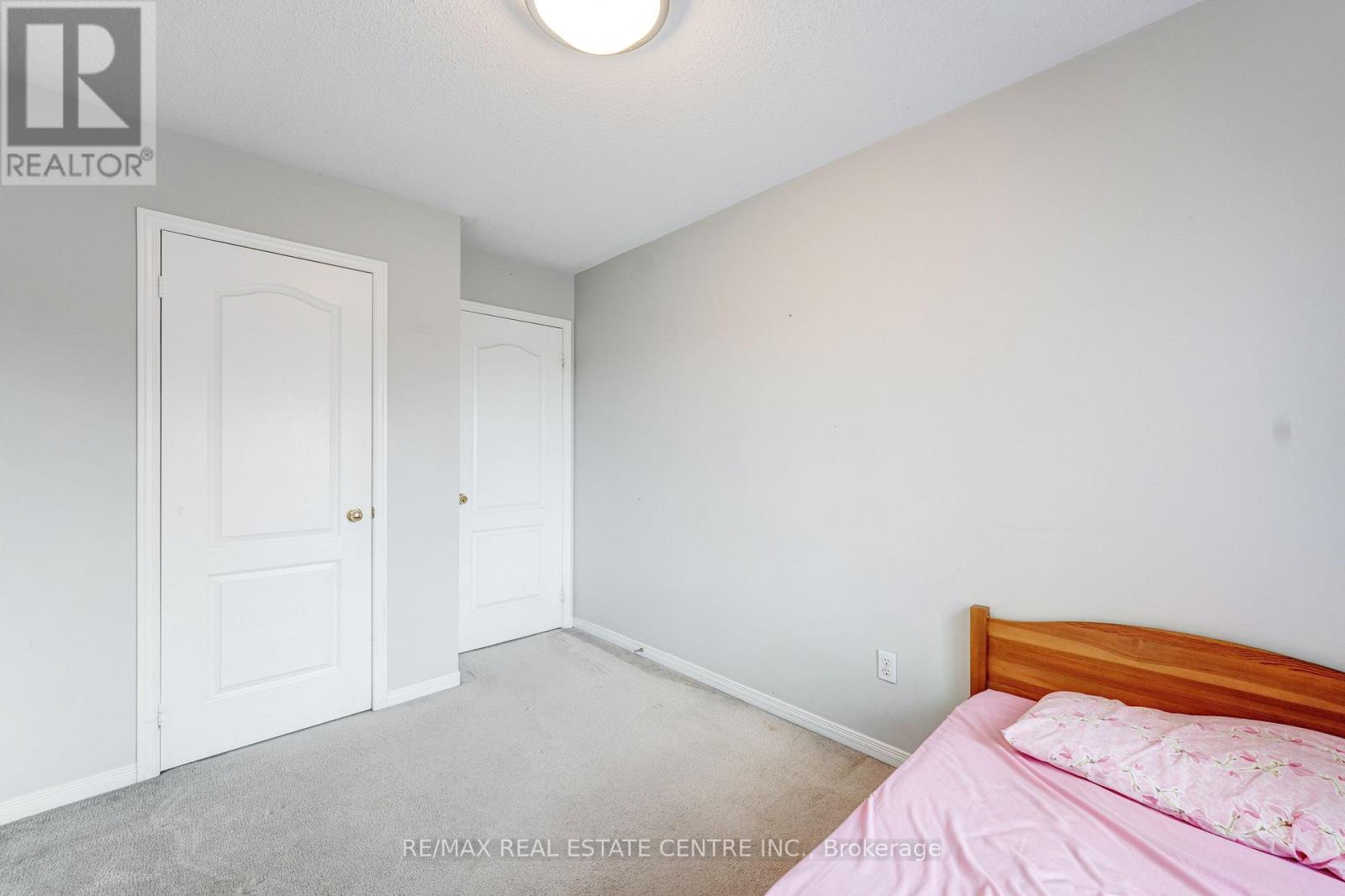 28 - 525 Novo Star Drive, Mississauga, Ontario  L5W 1X8 - Photo 29 - W12535466