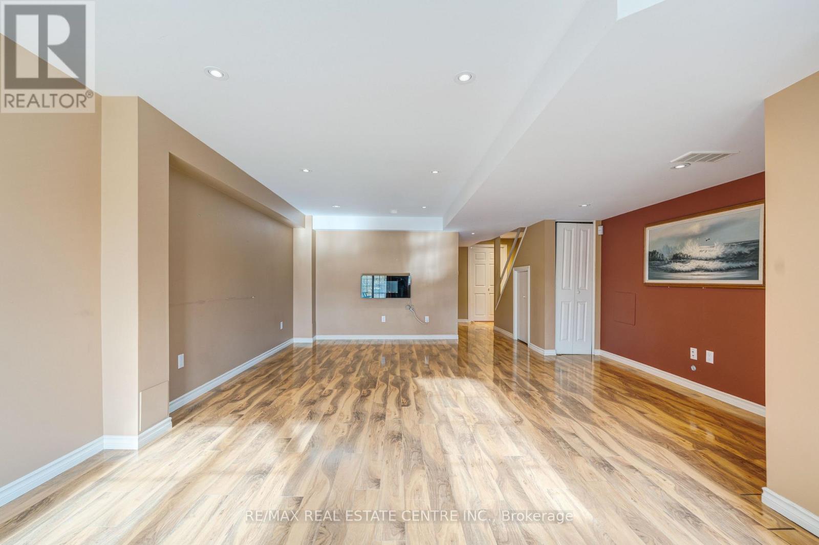 28 - 525 Novo Star Drive, Mississauga, Ontario  L5W 1X8 - Photo 34 - W12535466