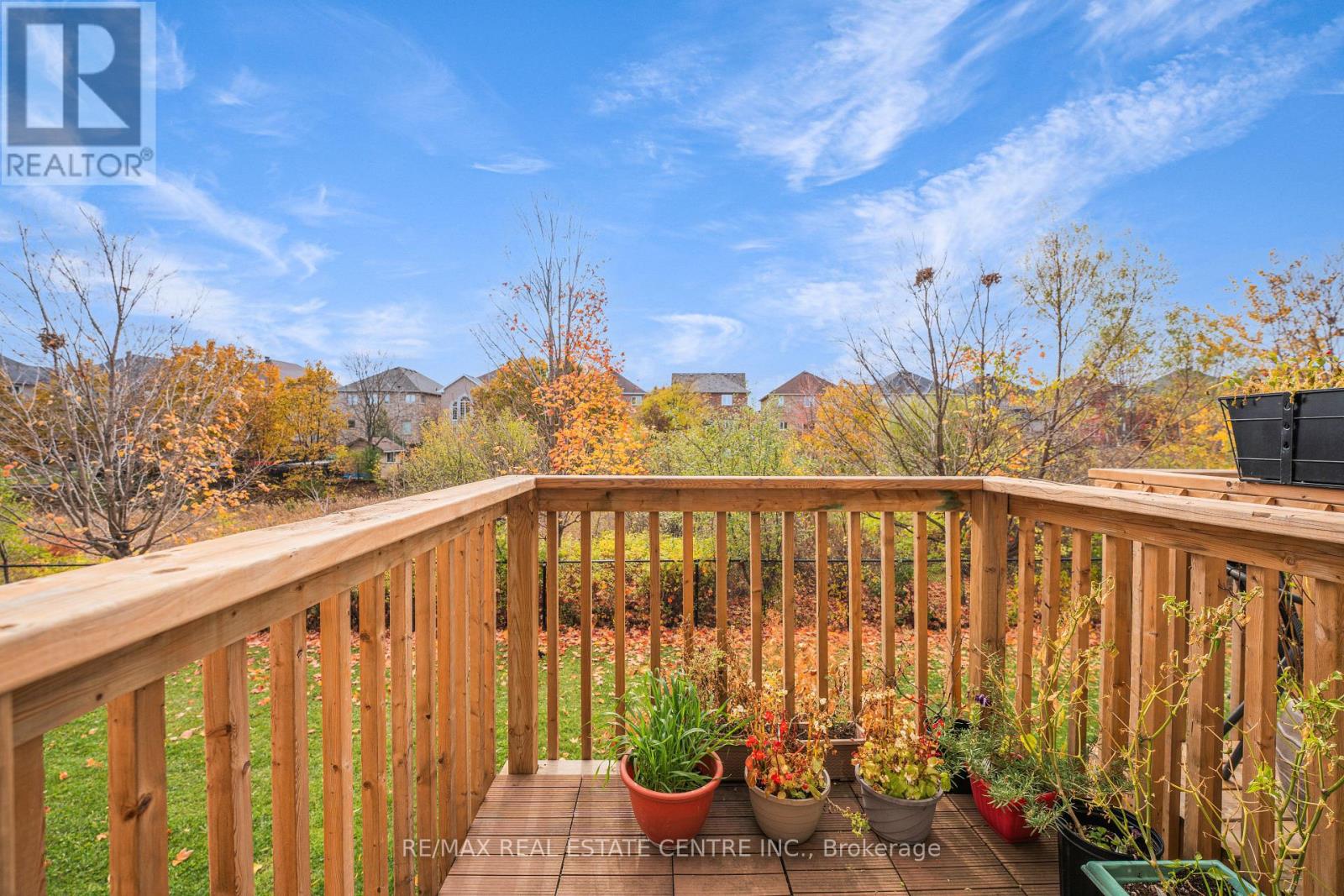 28 - 525 Novo Star Drive, Mississauga, Ontario  L5W 1X8 - Photo 6 - W12535466