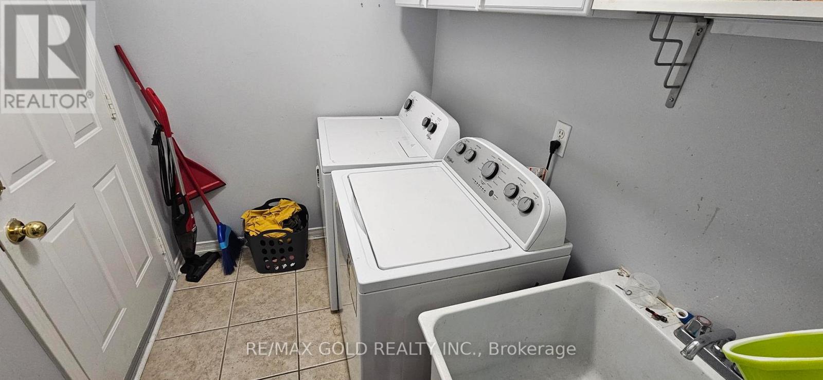 69 Milkweed Crescent, Brampton, Ontario  L7A 2G5 - Photo 14 - W12519974