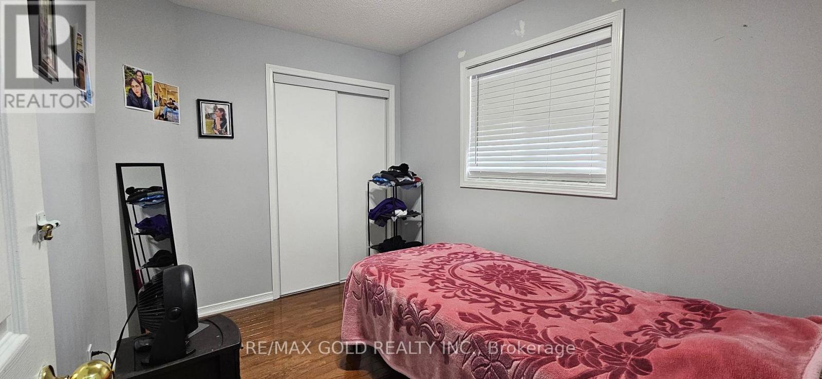 69 Milkweed Crescent, Brampton, Ontario  L7A 2G5 - Photo 12 - W12519974