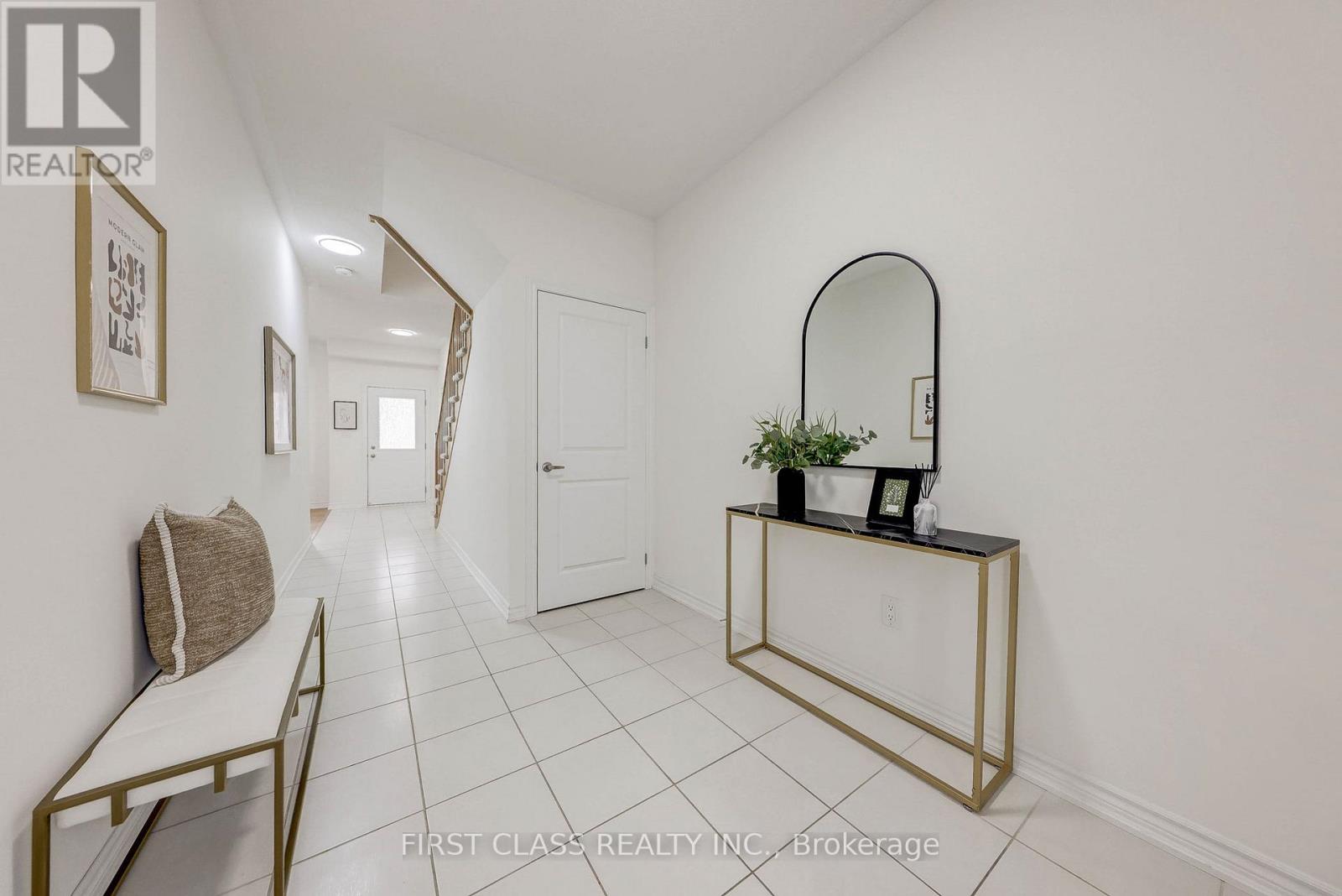 22 Massachusetts Lane, Markham, Ontario  L6E 0V6 - Photo 2 - N12535502