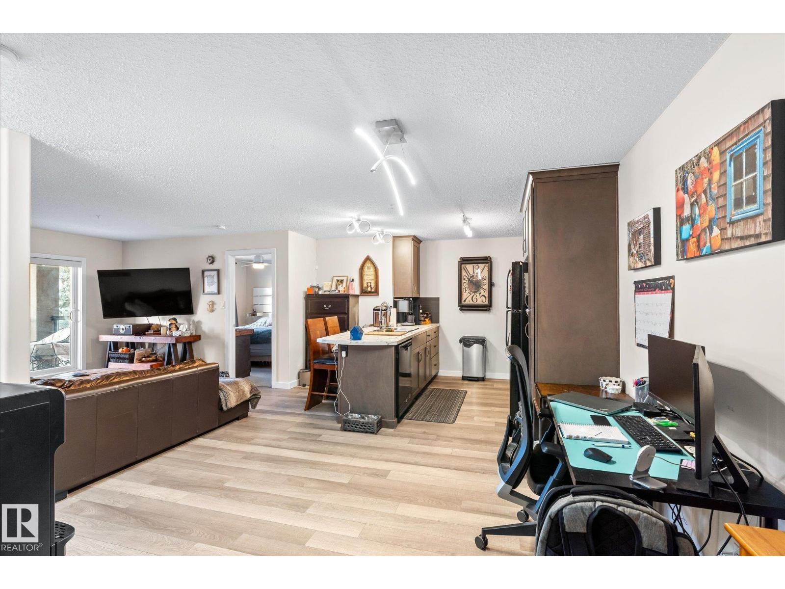 #257 7805 71 St Nw, Edmonton, Alberta  T6B 3V6 - Photo 2 - E4465423