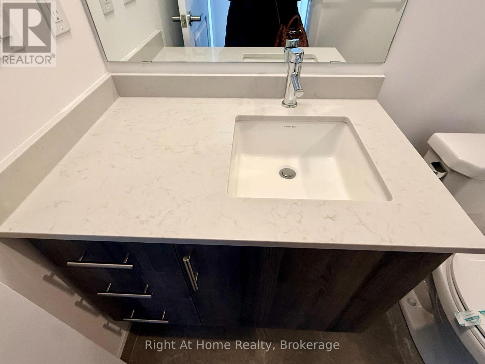 1609 - 3240 William Coltson Avenue, Oakville, Ontario  L6H 8C8 - Photo 19 - W12535518