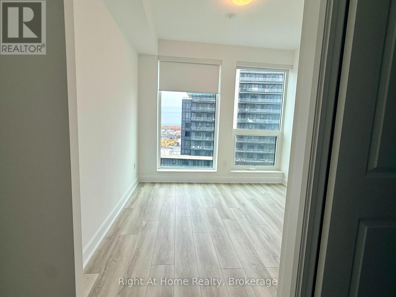 1609 - 3240 William Coltson Avenue, Oakville, Ontario  L6H 8C8 - Photo 23 - W12535518