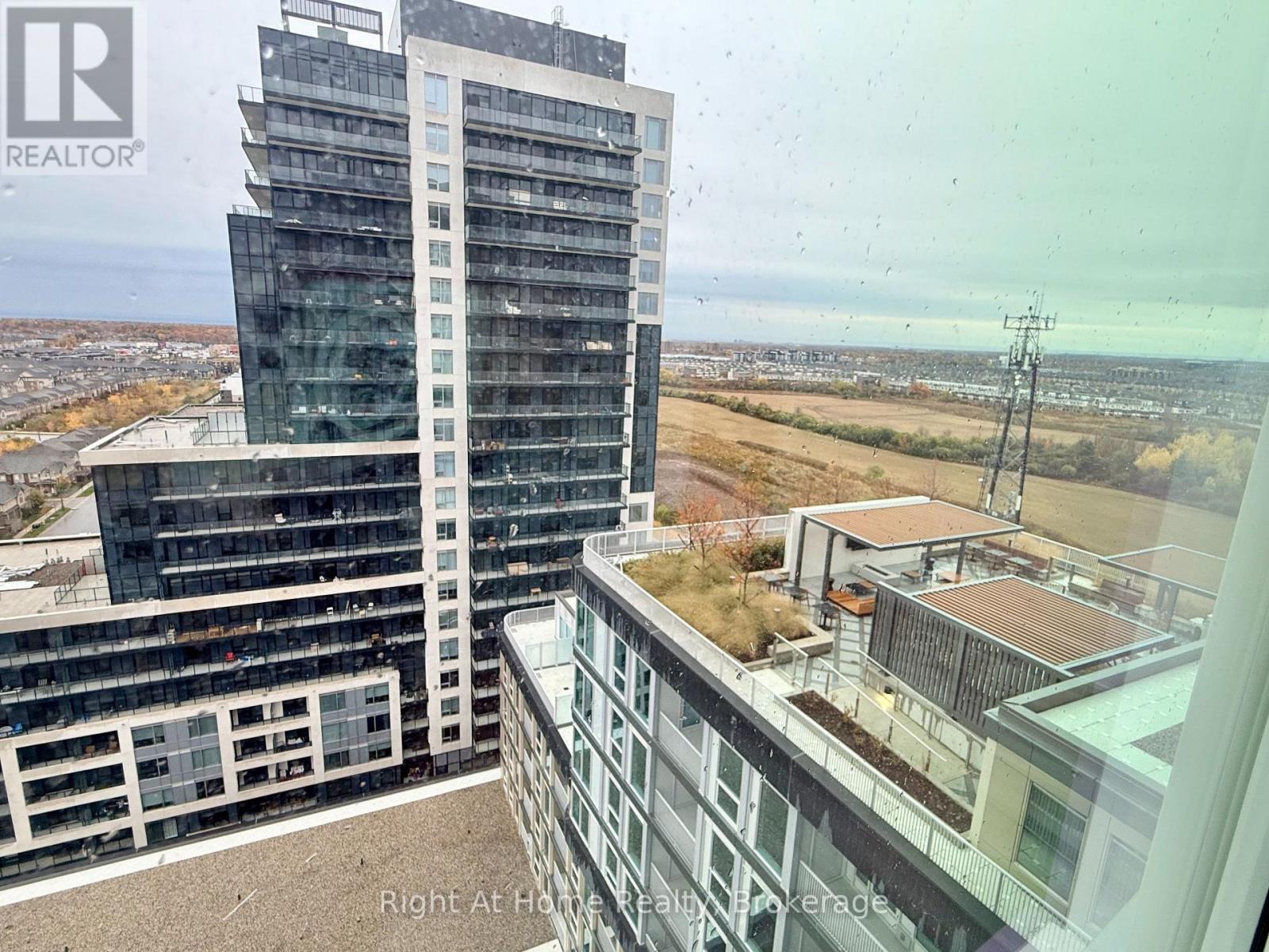 1609 - 3240 William Coltson Avenue, Oakville, Ontario  L6H 8C8 - Photo 24 - W12535518