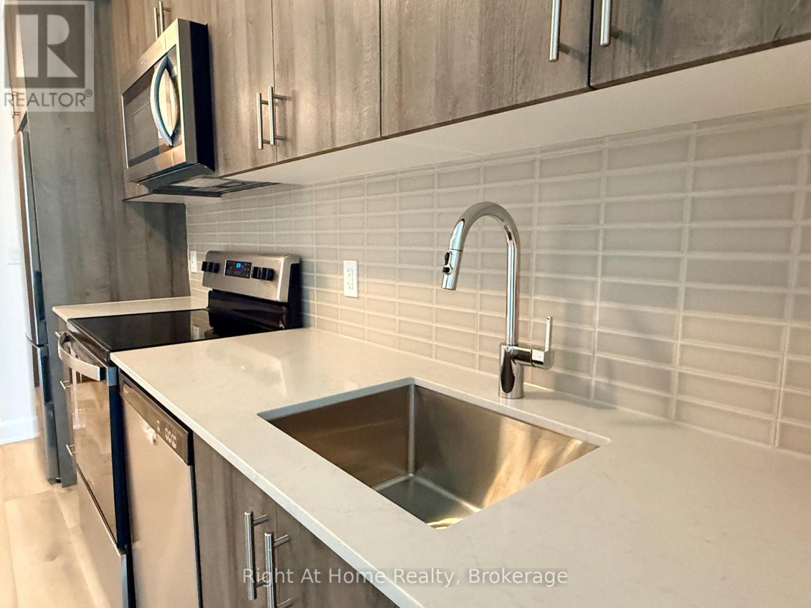 1609 - 3240 William Coltson Avenue, Oakville, Ontario  L6H 8C8 - Photo 30 - W12535518