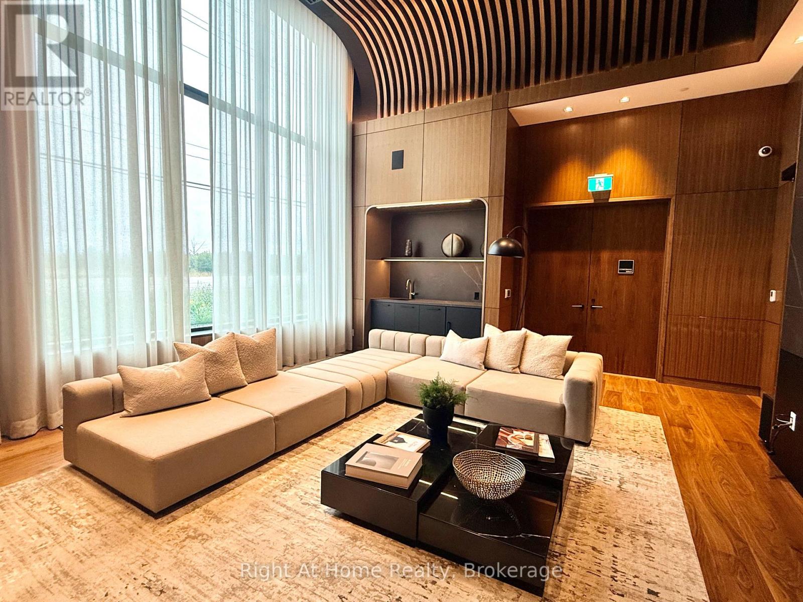 1609 - 3240 William Coltson Avenue, Oakville, Ontario  L6H 8C8 - Photo 39 - W12535518