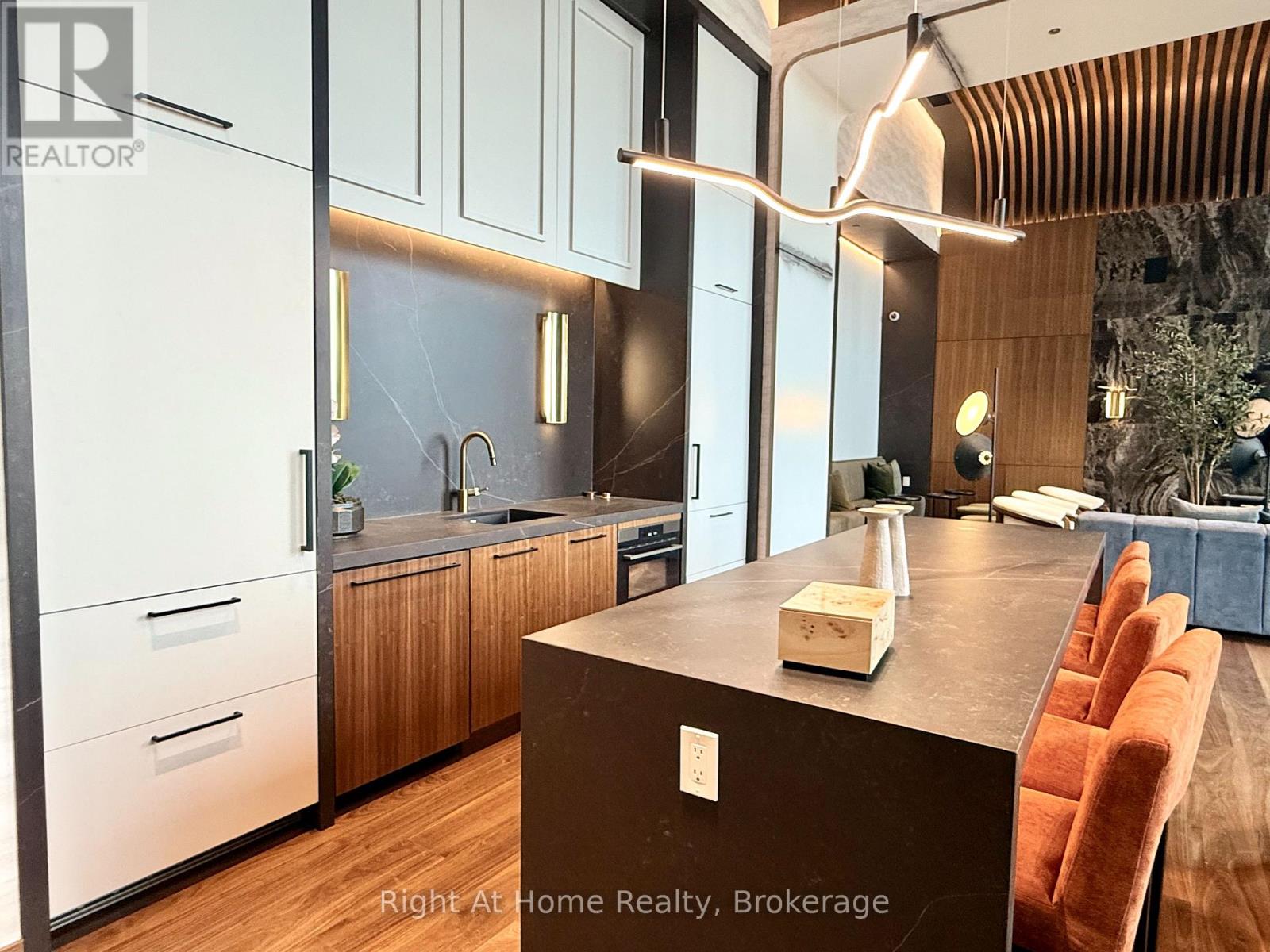 1609 - 3240 William Coltson Avenue, Oakville, Ontario  L6H 8C8 - Photo 41 - W12535518