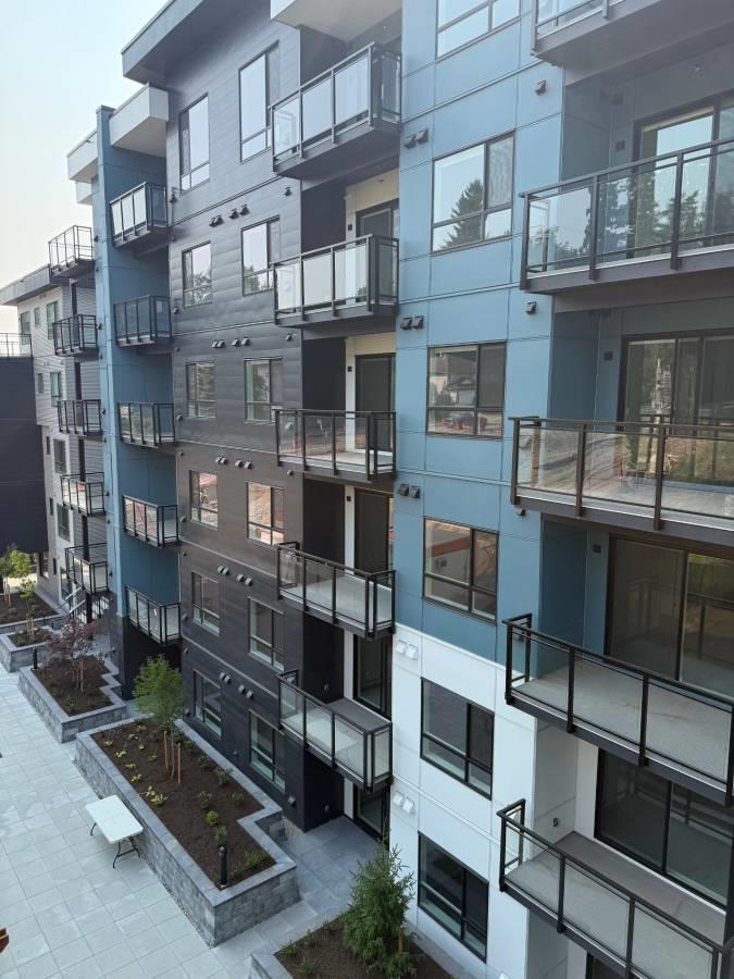 511 33886 PINE STREET, Abbotsford, British Columbia