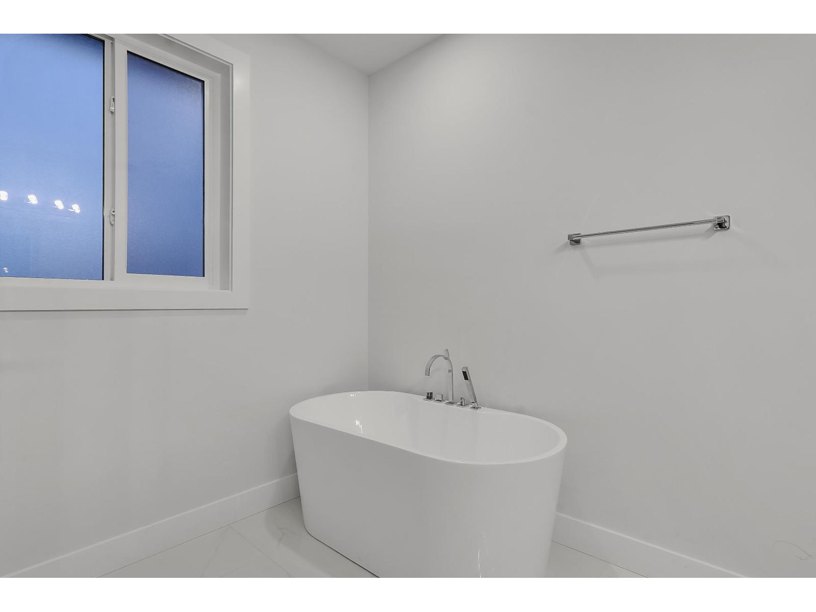 19631 74 Avenue, Langley, British Columbia  V2Y 3R5 - Photo 26 - R3065687