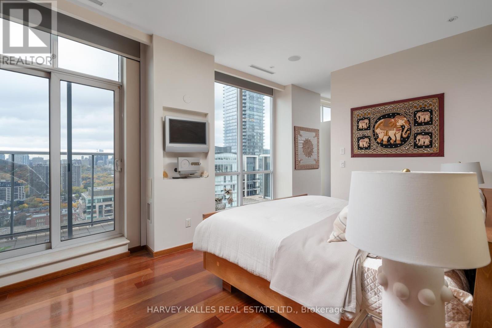 2604 - 10 Bellair Street, Toronto, Ontario  M5R 3T8 - Photo 14 - C12535512