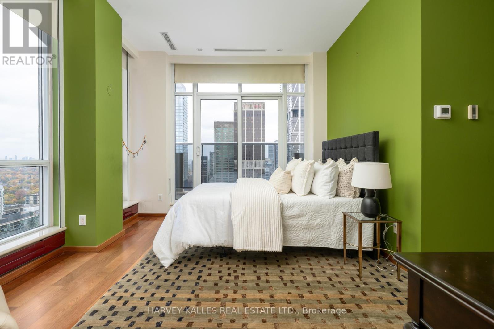 2604 - 10 Bellair Street, Toronto, Ontario  M5R 3T8 - Photo 17 - C12535512