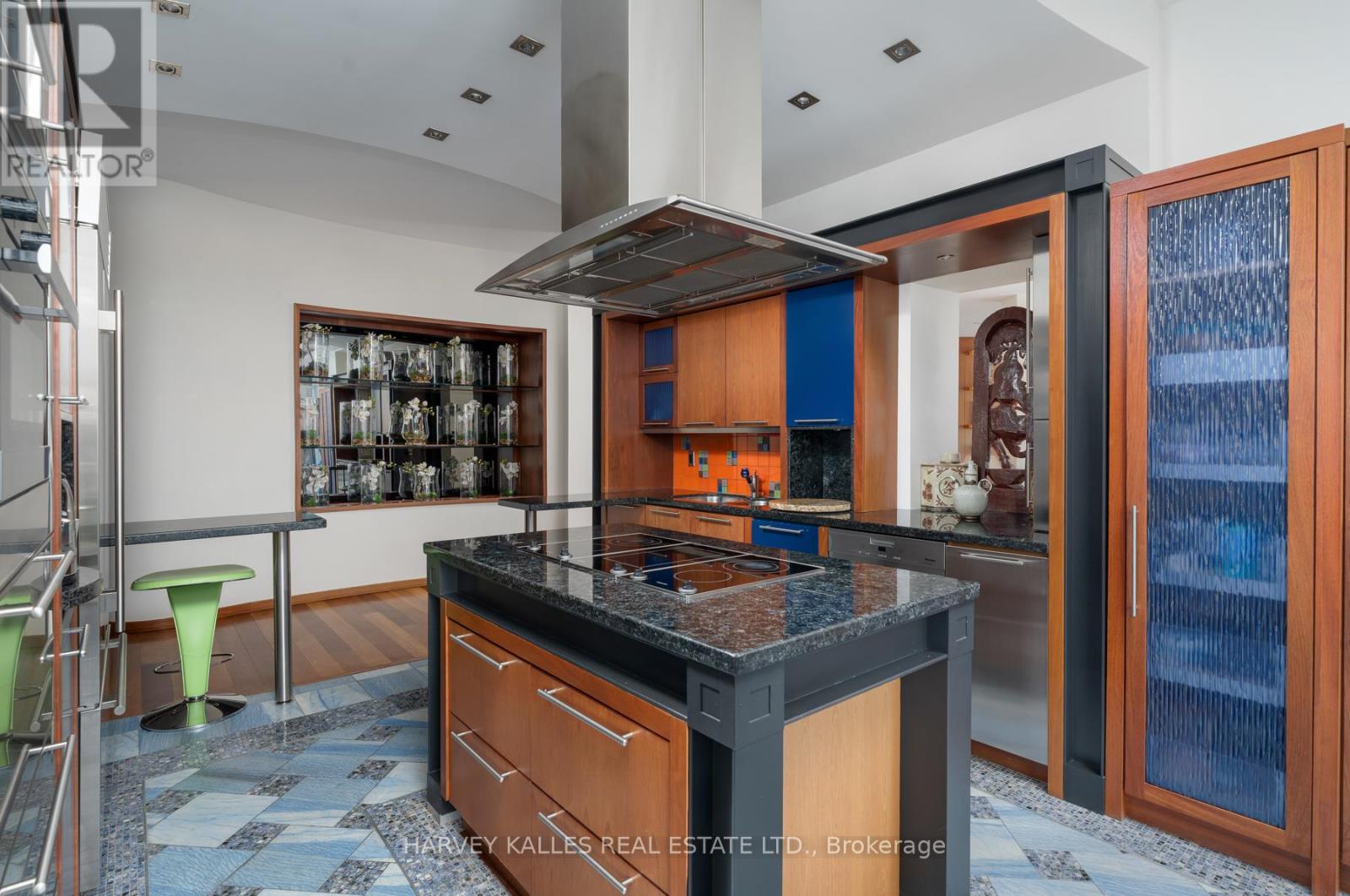 2604 - 10 Bellair Street, Toronto, Ontario  M5R 3T8 - Photo 9 - C12535512