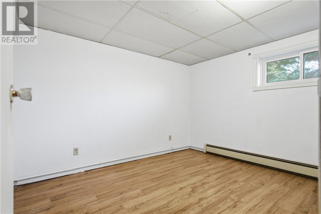 1645 Wendy Street, Val Caron, Ontario  P3N 1L9 - Photo 12 - 2125601