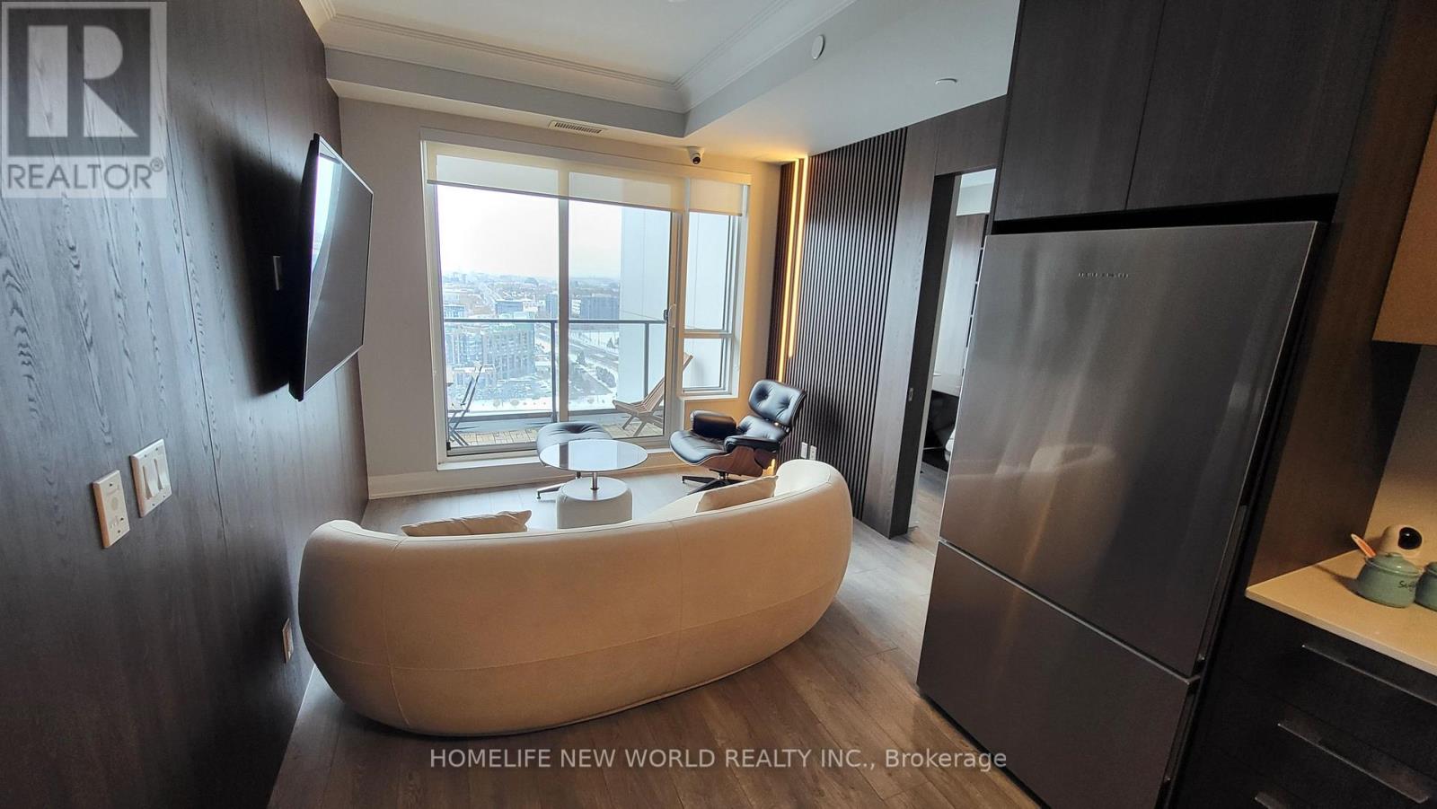 3306 - 8 Water Walk Drive, Markham, Ontario L3R 6L4 - Photo 2 - N12535524