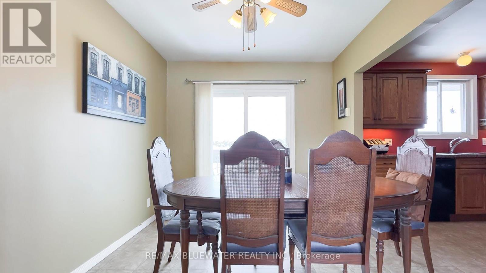 40204 Huron Street E, South Huron, Ontario N0M 1S5 - Photo 10 - X12535572