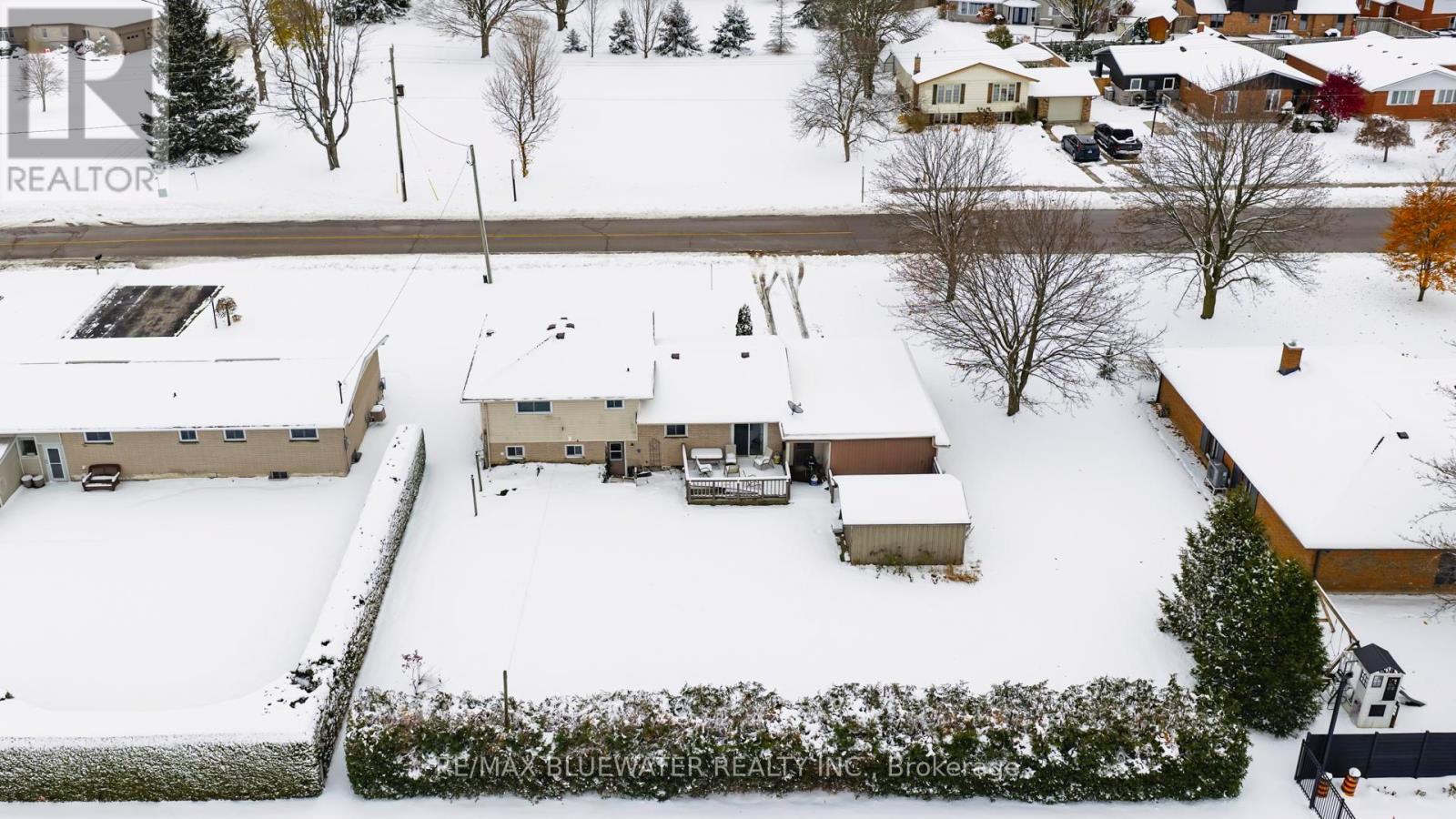 40204 Huron Street E, South Huron, Ontario N0M 1S5 - Photo 27 - X12535572