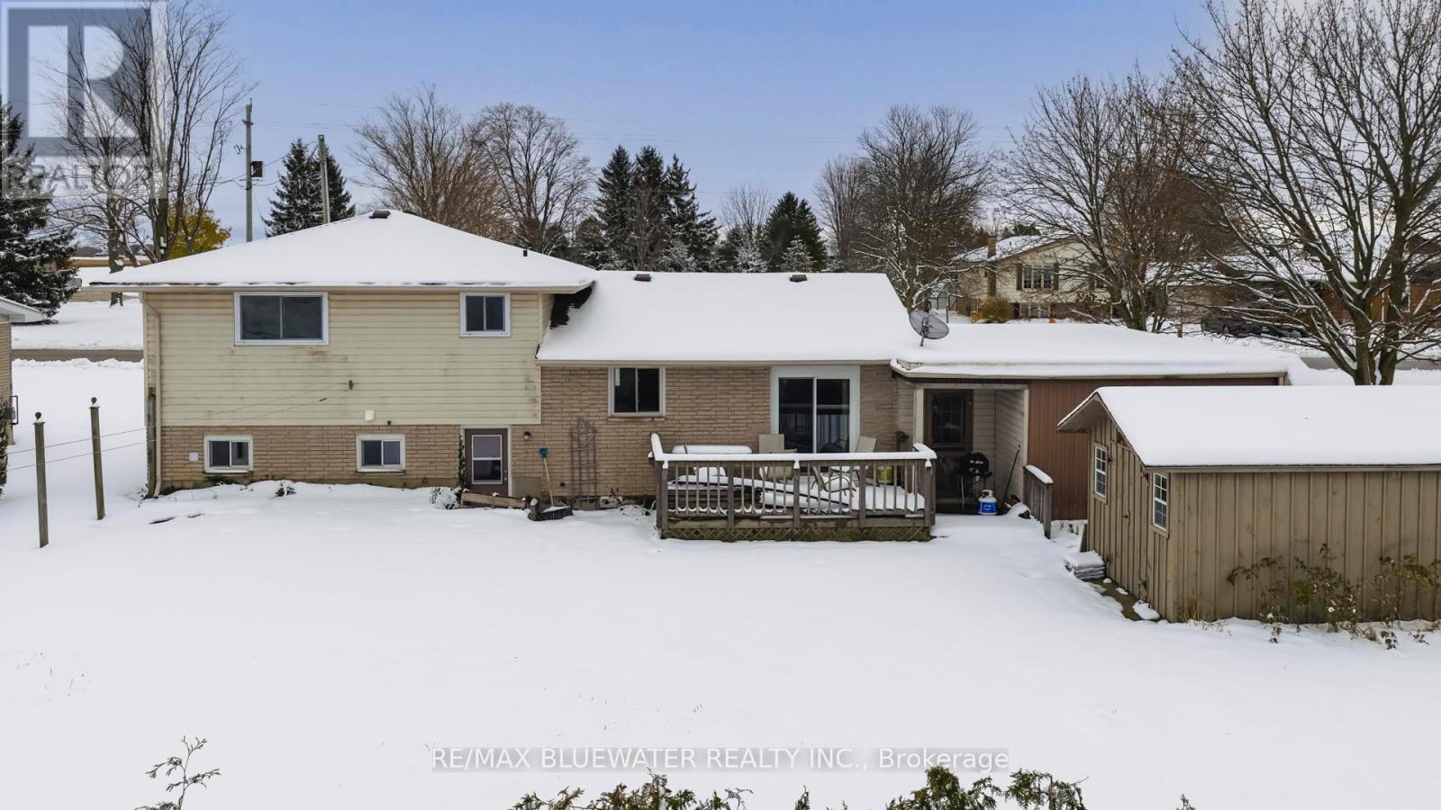 40204 Huron Street E, South Huron, Ontario N0M 1S5 - Photo 28 - X12535572