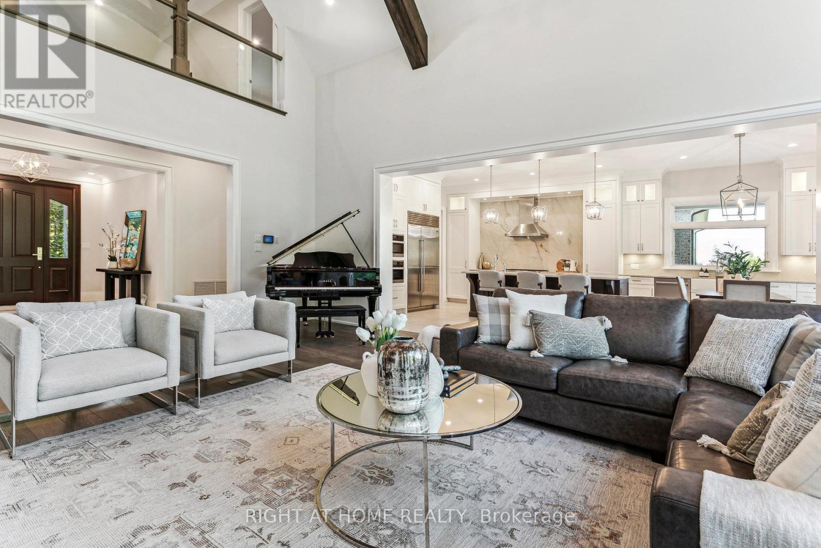 2606 Harvestmoon Lane, Burlington, Ontario  L7P 0N5 - Photo 11 - W12535506