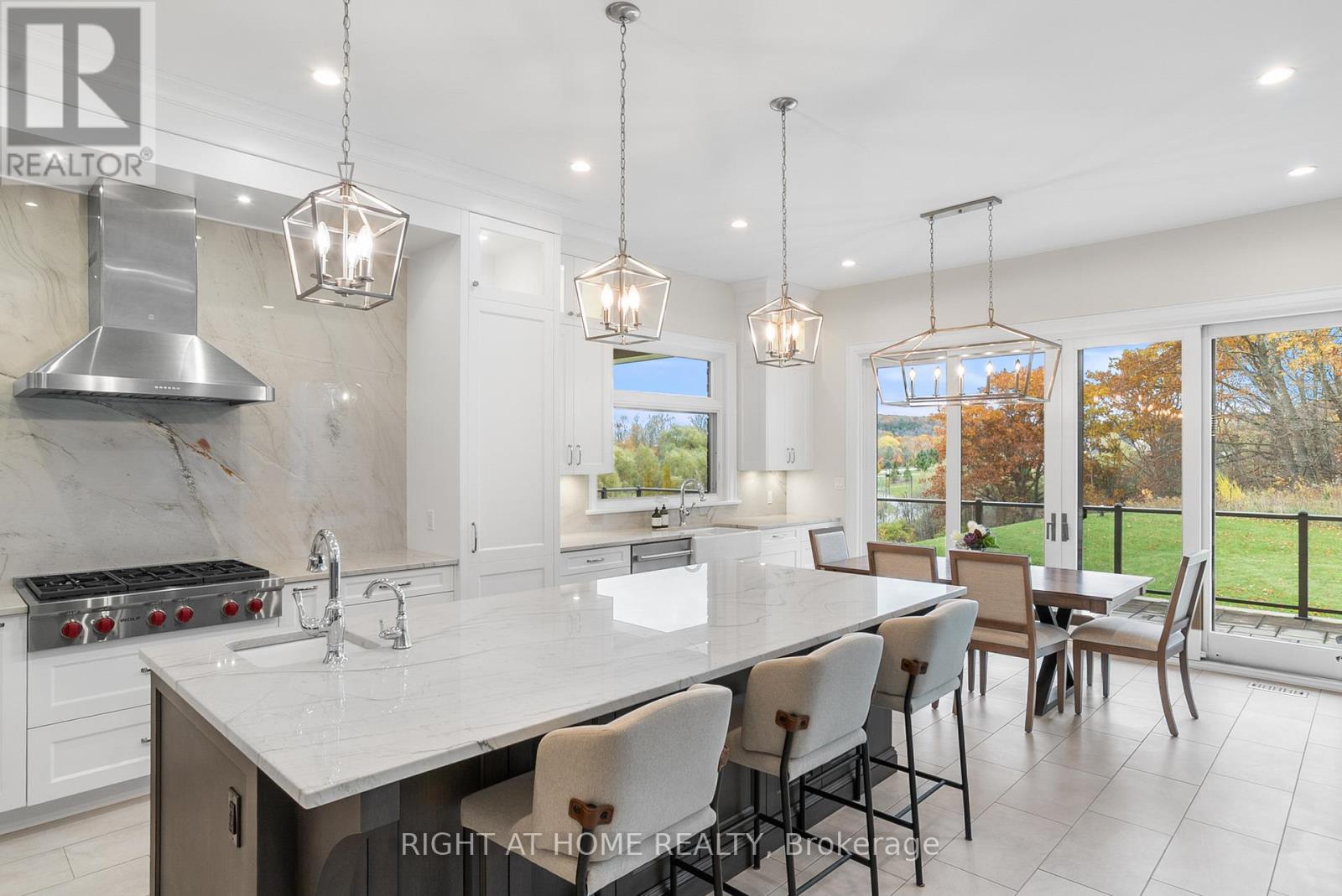 2606 Harvestmoon Lane, Burlington, Ontario  L7P 0N5 - Photo 13 - W12535506