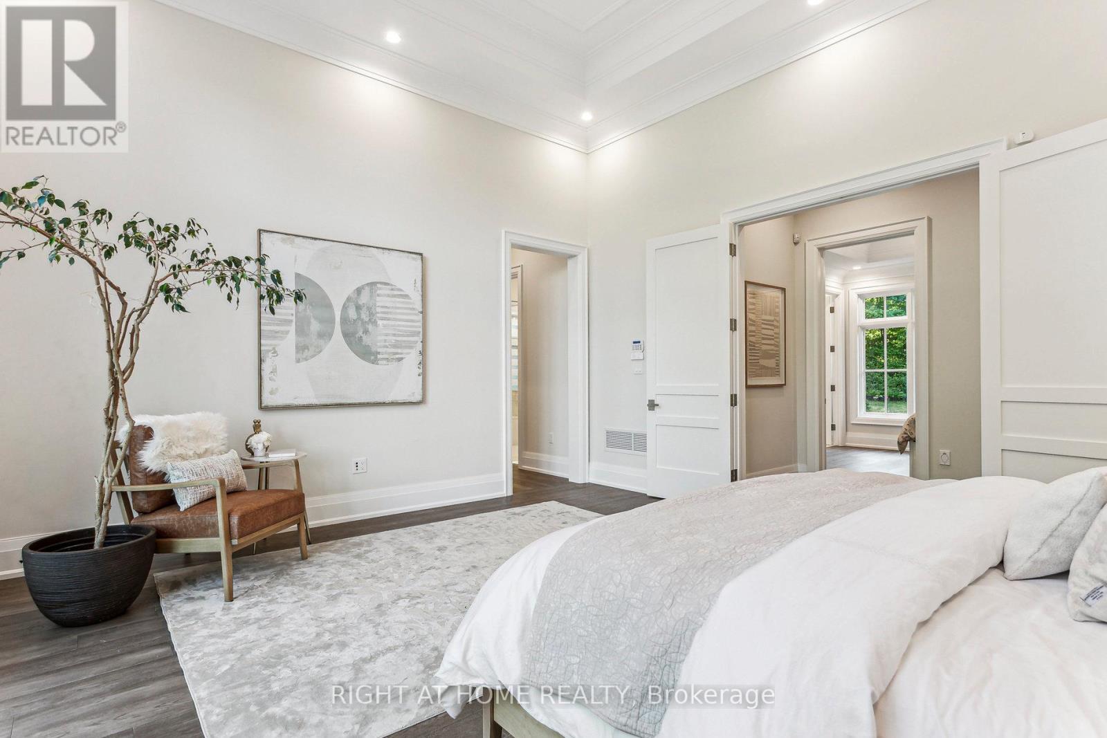 2606 Harvestmoon Lane, Burlington, Ontario  L7P 0N5 - Photo 22 - W12535506