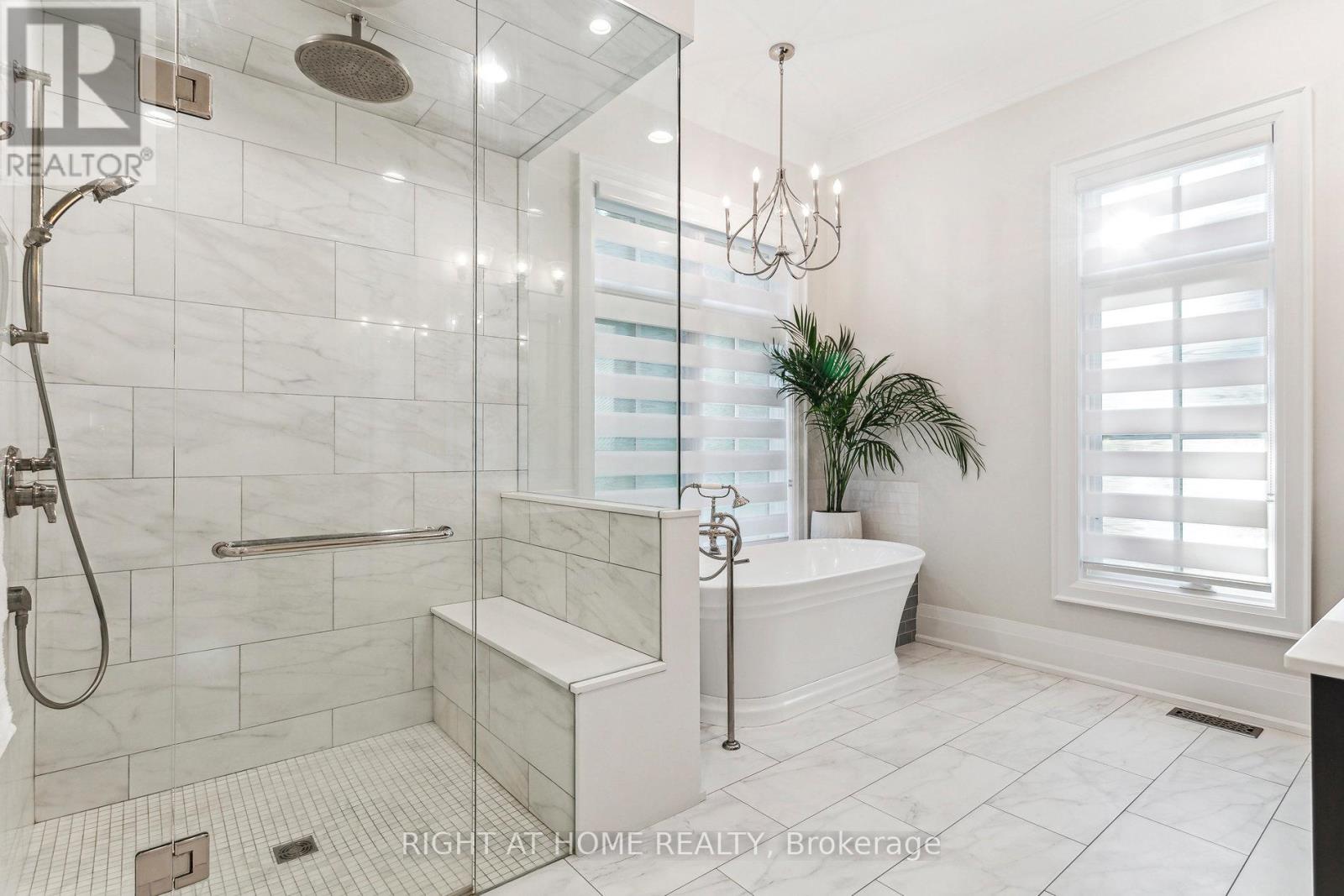 2606 Harvestmoon Lane, Burlington, Ontario  L7P 0N5 - Photo 23 - W12535506