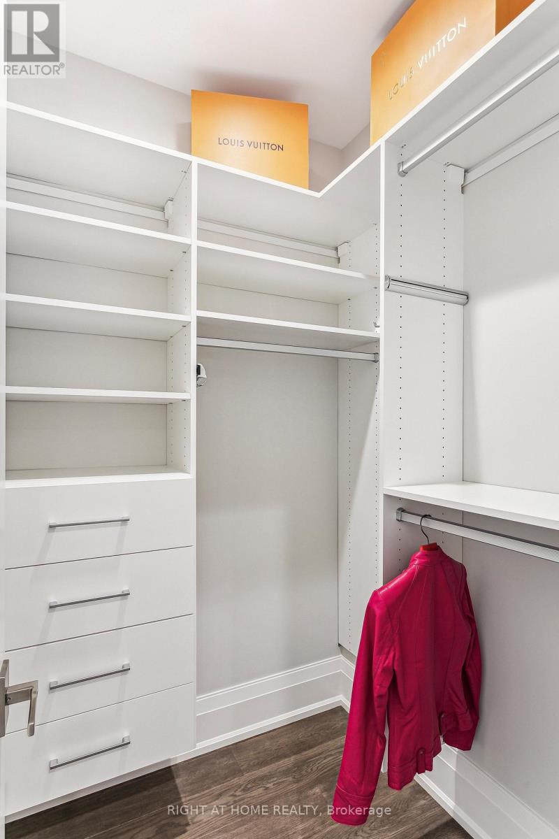 2606 Harvestmoon Lane, Burlington, Ontario  L7P 0N5 - Photo 25 - W12535506