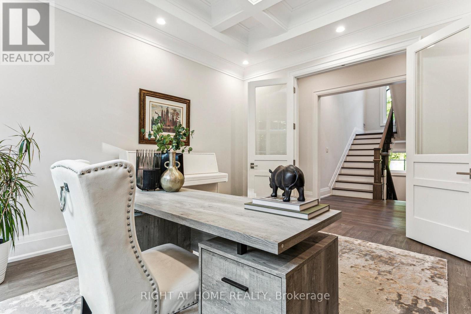 2606 Harvestmoon Lane, Burlington, Ontario  L7P 0N5 - Photo 32 - W12535506