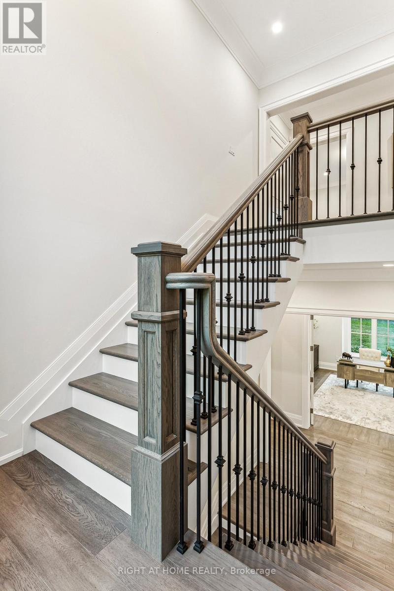 2606 Harvestmoon Lane, Burlington, Ontario  L7P 0N5 - Photo 33 - W12535506