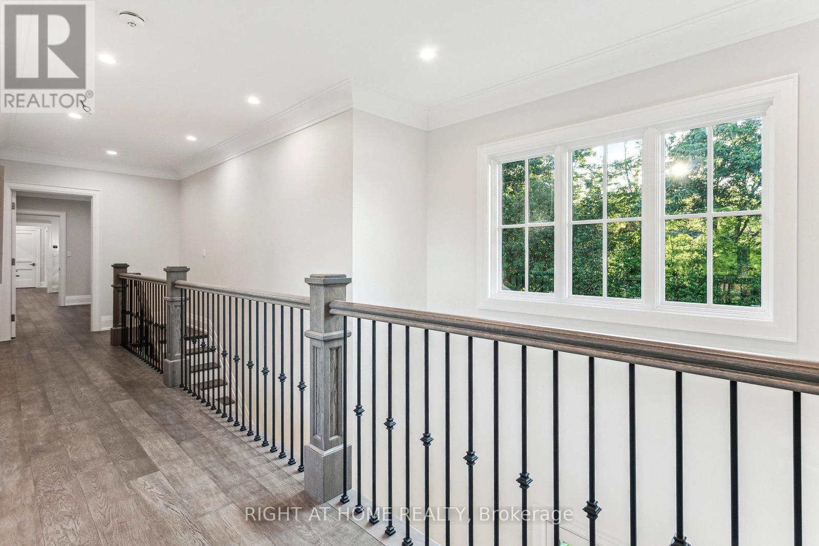 2606 Harvestmoon Lane, Burlington, Ontario  L7P 0N5 - Photo 34 - W12535506