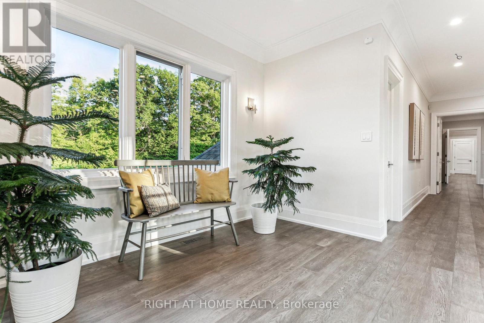 2606 Harvestmoon Lane, Burlington, Ontario  L7P 0N5 - Photo 35 - W12535506