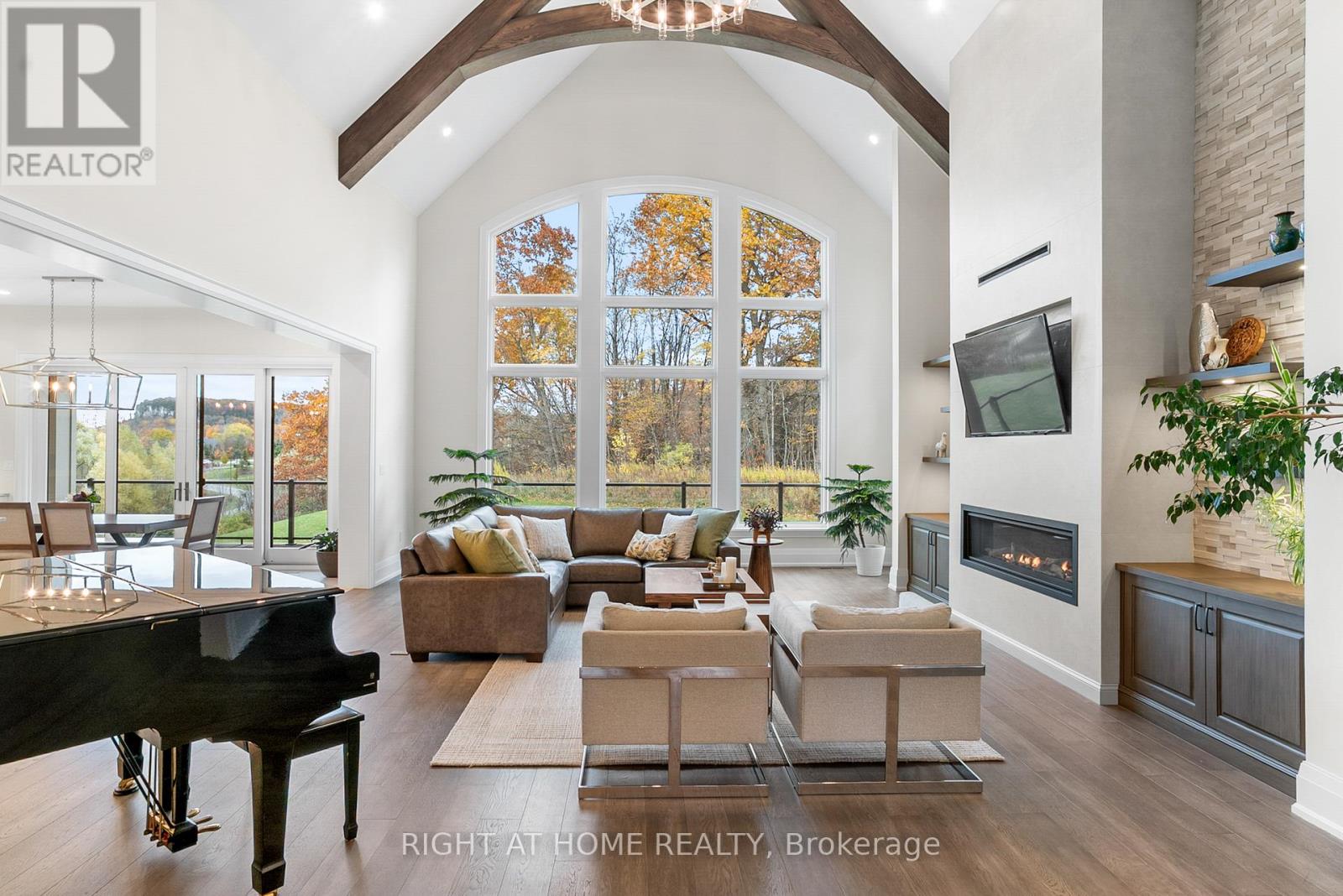 2606 Harvestmoon Lane, Burlington, Ontario  L7P 0N5 - Photo 7 - W12535506