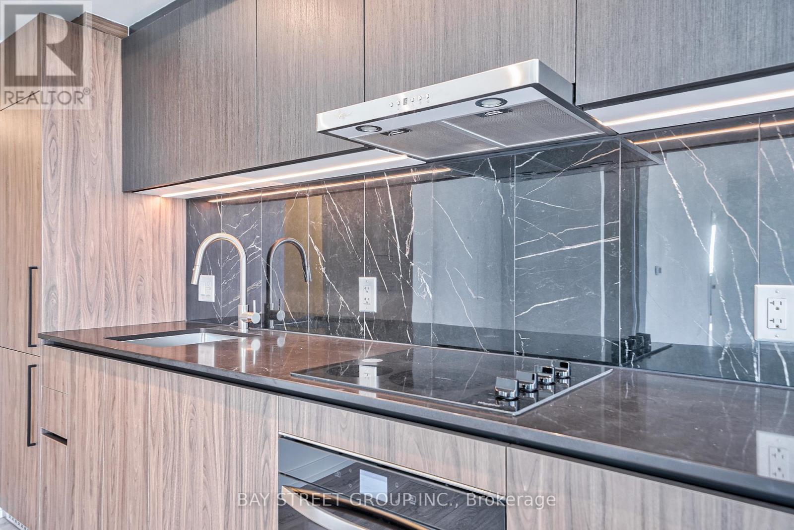 812 - 1100 Sheppard Avenue W, Toronto, Ontario M3K 0E4 - Photo 13 - W12535514